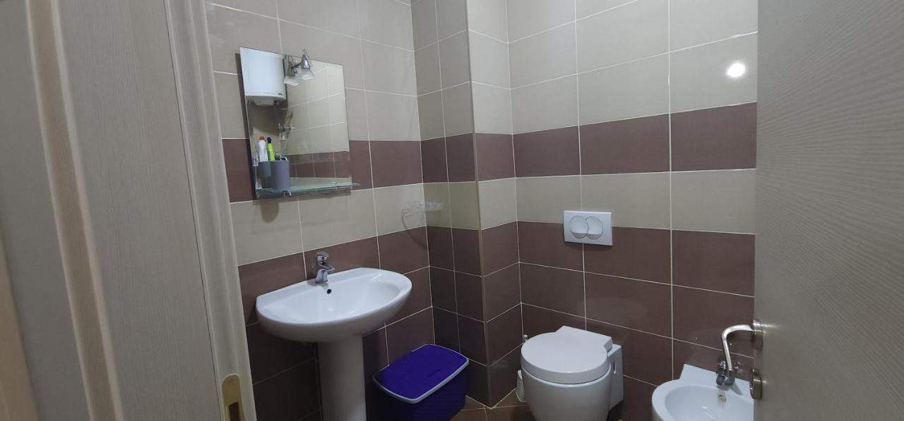 Pleasing Place With Free Parking On Site In Tirana Komuna E Parisit Esterno foto