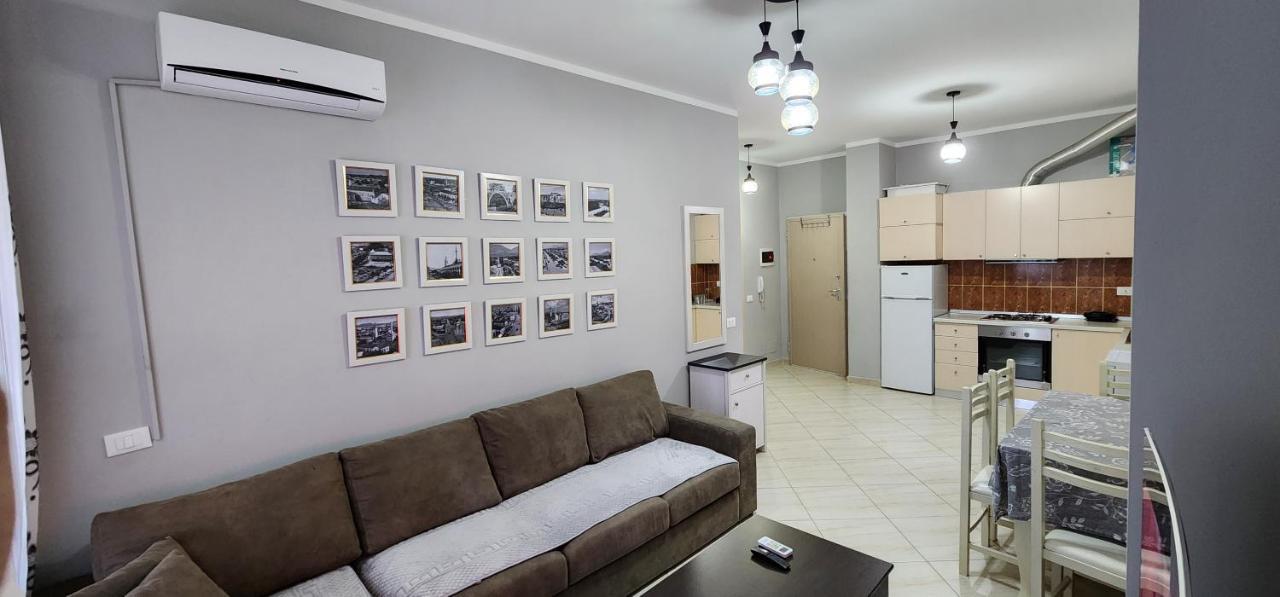 Pleasing Place With Free Parking On Site In Tirana Komuna E Parisit Esterno foto
