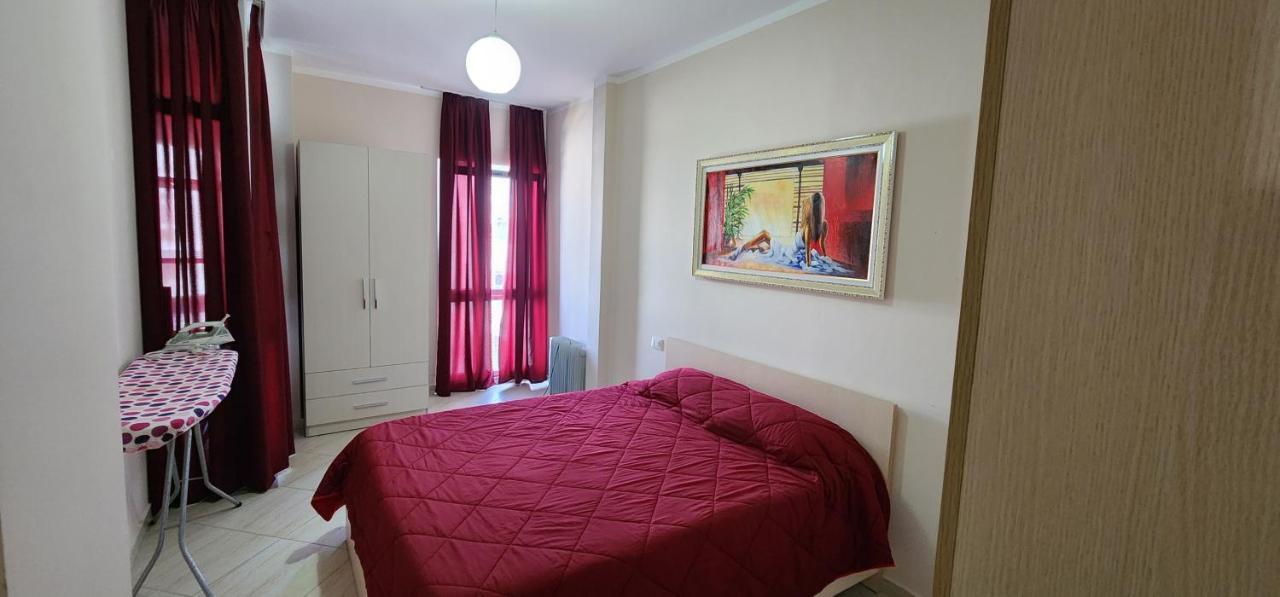 Pleasing Place With Free Parking On Site In Tirana Komuna E Parisit Esterno foto