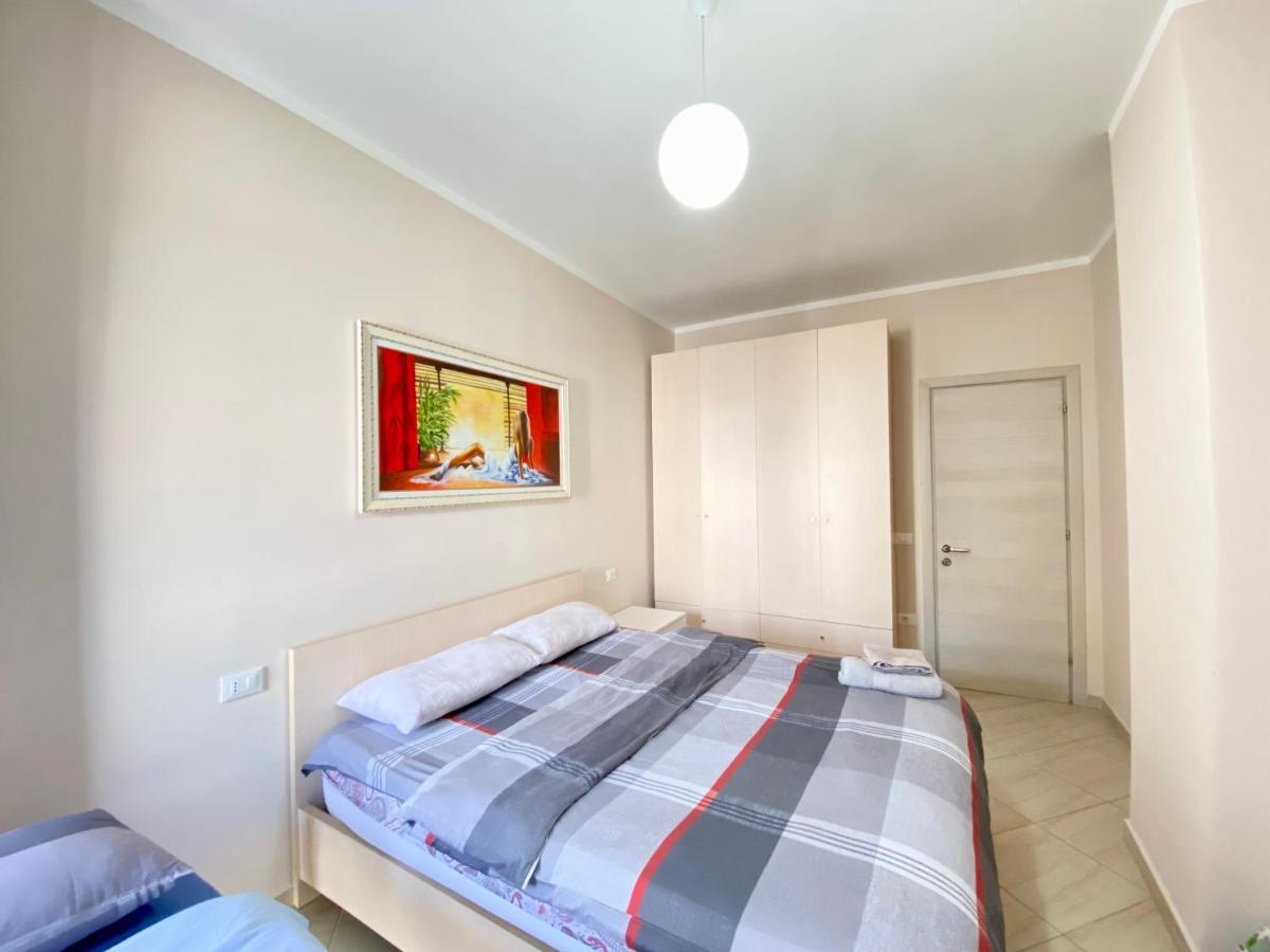 Pleasing Place With Free Parking On Site In Tirana Komuna E Parisit Esterno foto